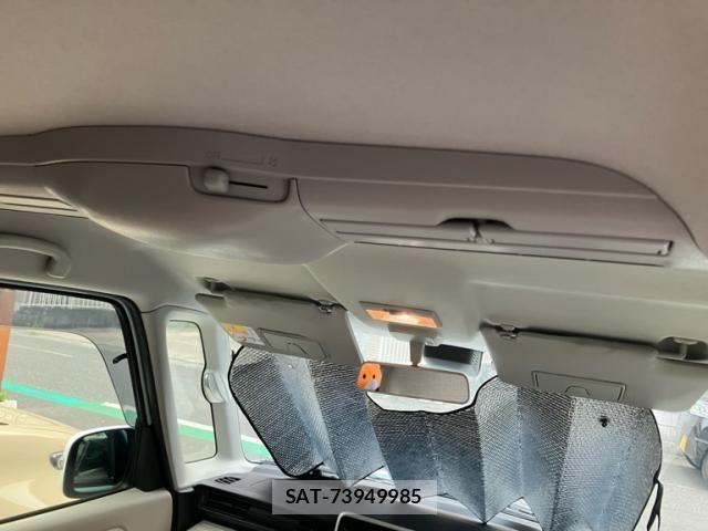 Suzuki SPACIA 2019-09 7330181-12