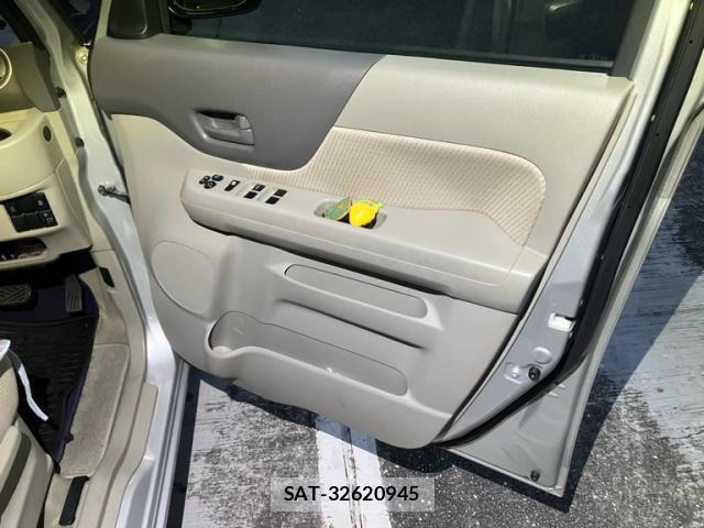 Suzuki SPACIA 2015-05 7359900-11