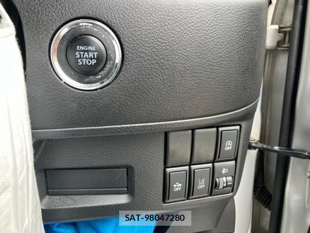 Suzuki SPACIA 2017-05 7359901-10