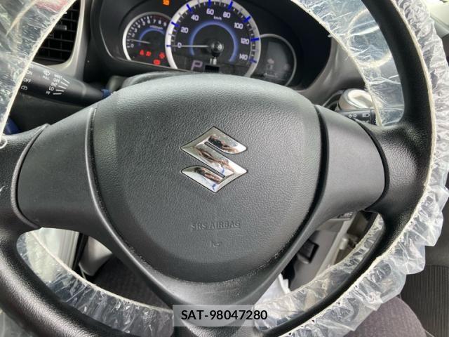 Suzuki SPACIA 2017-05 7359901-11