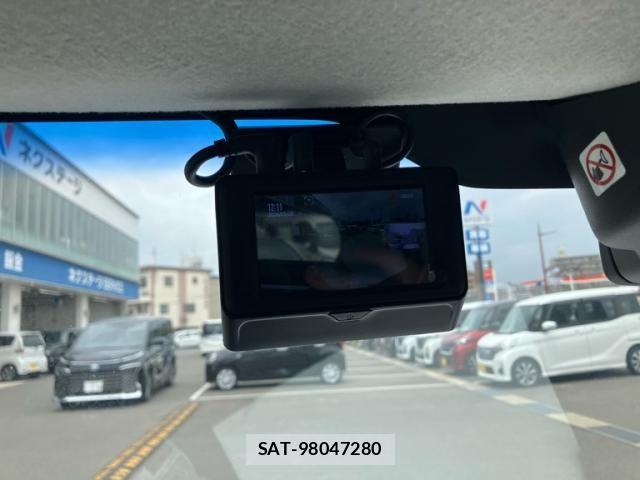 Suzuki SPACIA 2017-05 7359901-15