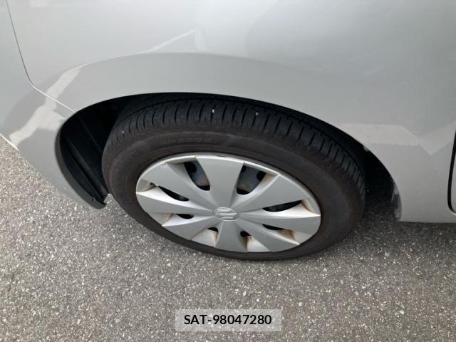 Suzuki SPACIA 2017-05 7359901-5