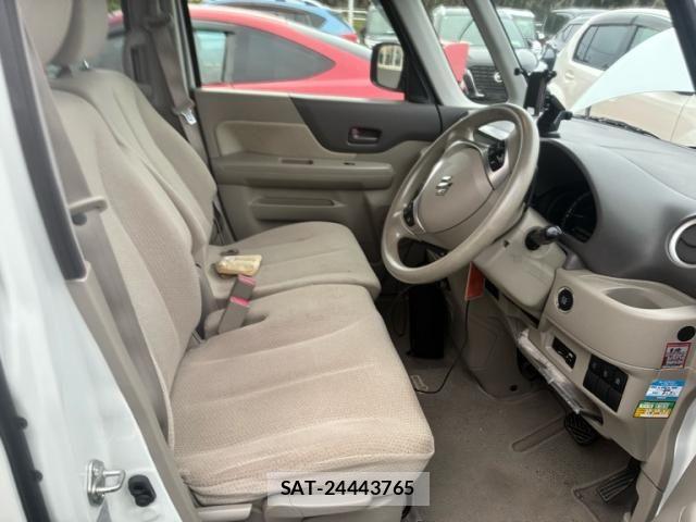 Suzuki SPACIA 2016-01 7394195-14