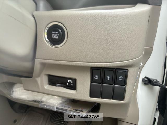 Suzuki SPACIA 2016-01 7394195-18