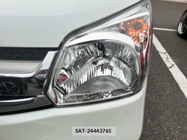 Suzuki SPACIA 2016-01 7394195-3