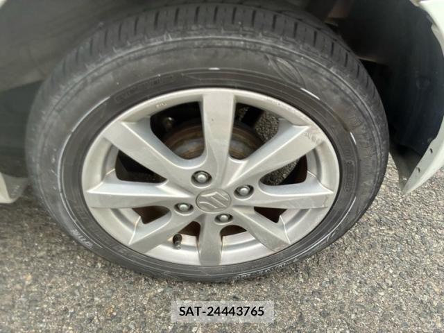 Suzuki SPACIA 2016-01 7394195-6