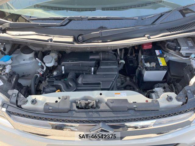 Suzuki SPACIA 2017-07 7394189-18