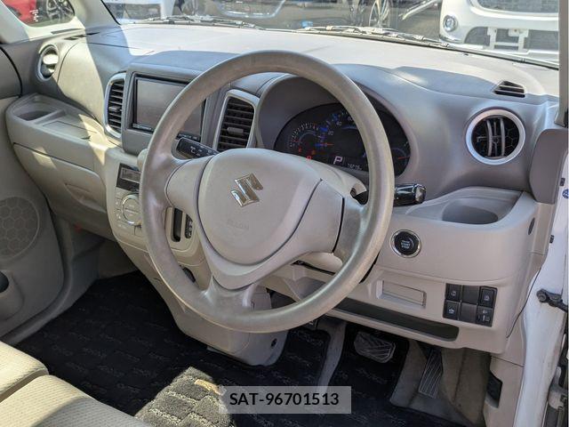 Suzuki SPACIA 2015-03 7394193-26
