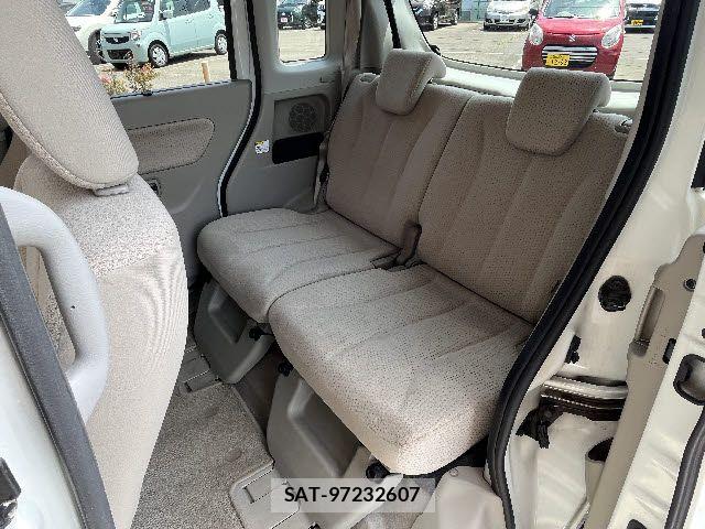 Suzuki SPACIA 2015-08 7394190-12