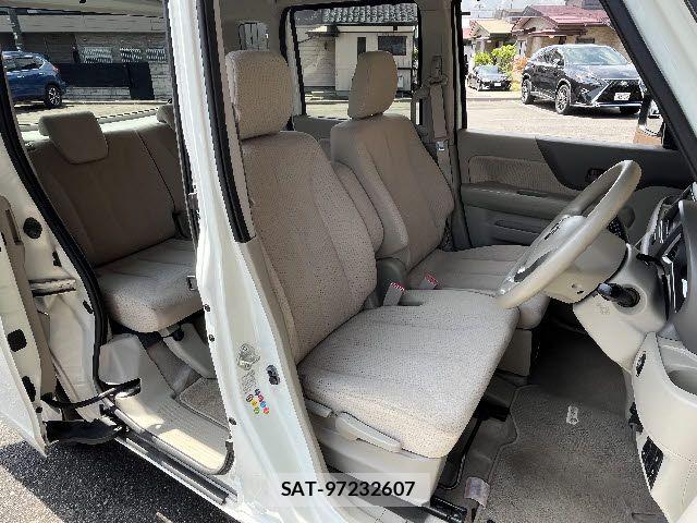 Suzuki SPACIA 2015-08 7394190-3