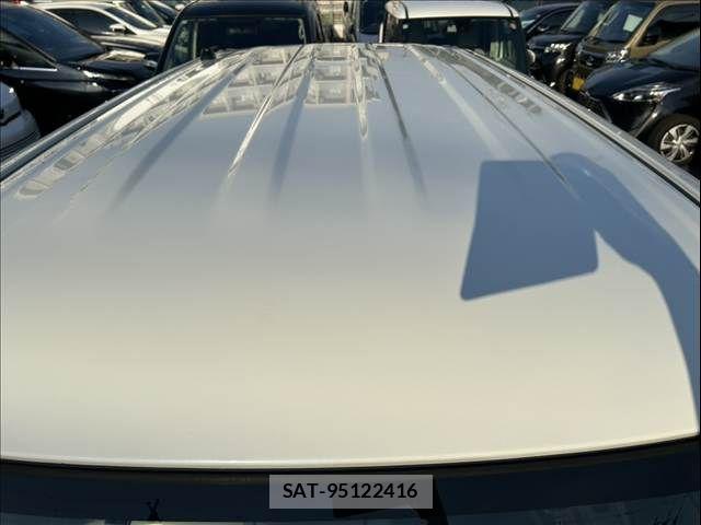 Suzuki SPACIA 2015-08 7457966-11