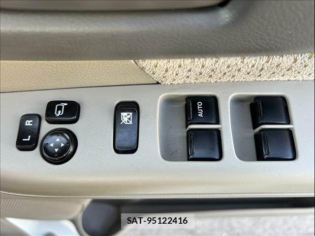 Suzuki SPACIA 2015-08 7457966-27