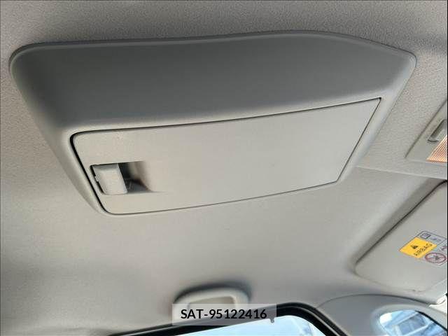 Suzuki SPACIA 2015-08 7457966-28