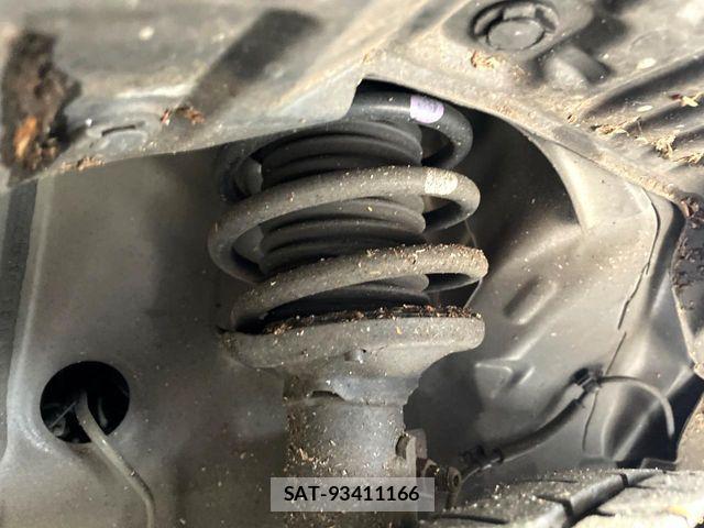 Suzuki SPACIA 2018-05 7457954-19