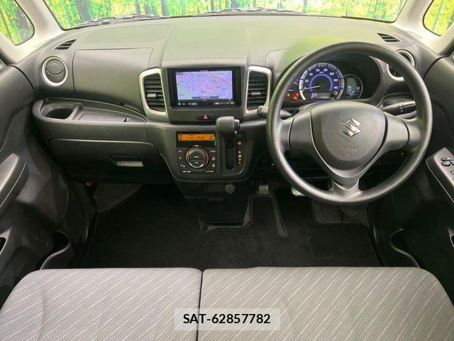 Suzuki SPACIA 2017-08 7457959-1