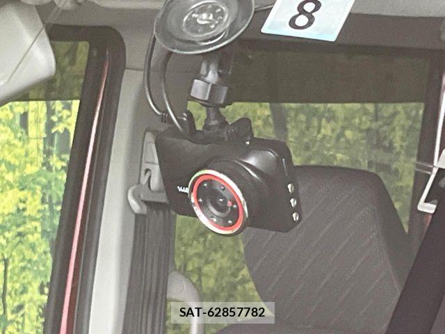 Suzuki SPACIA 2017-08 7457959-3