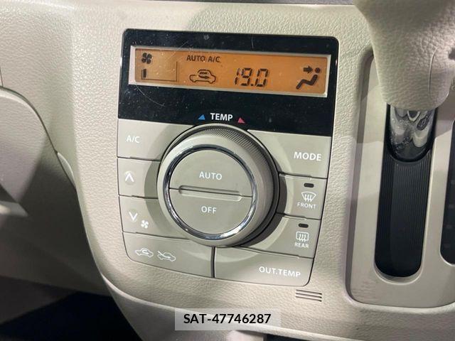 Suzuki SPACIA 2014-06 7457965-6