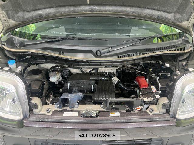 Suzuki SPACIA 2023-07 7457945-17