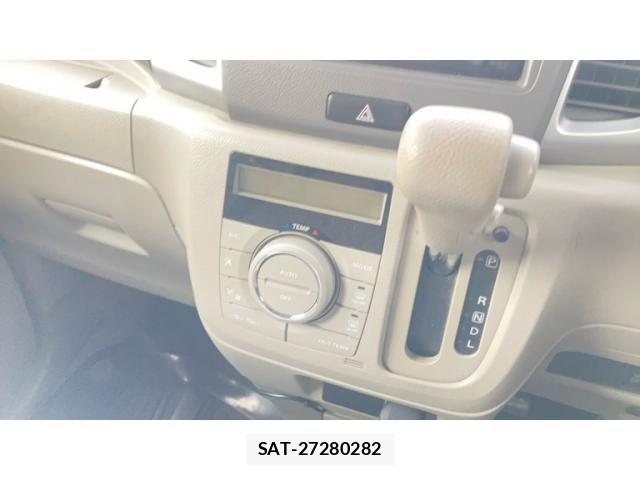 Suzuki SPACIA 2013-04 7502935-7