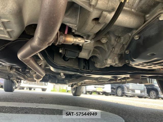 Suzuki SPACIA 2013-08 7502932-3