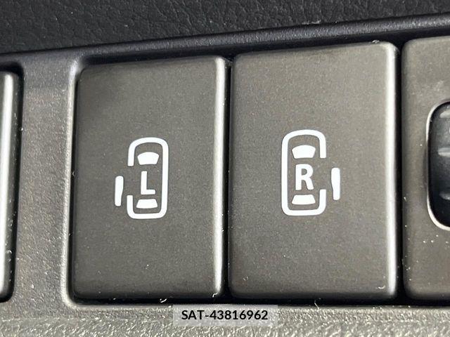 Suzuki SPACIA 2017-12 7502906-4