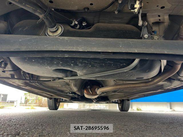 Suzuki SPACIA 2018-10 7502908-19