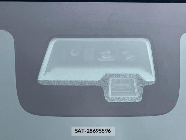 Suzuki SPACIA 2018-10 7502908-3
