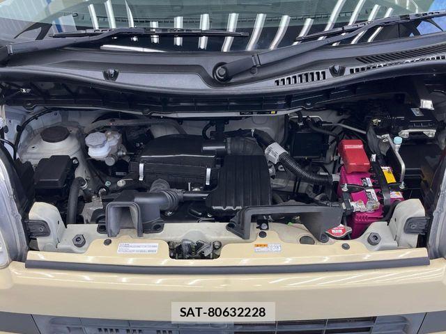 Suzuki SPACIA 2018-08 7502913-16