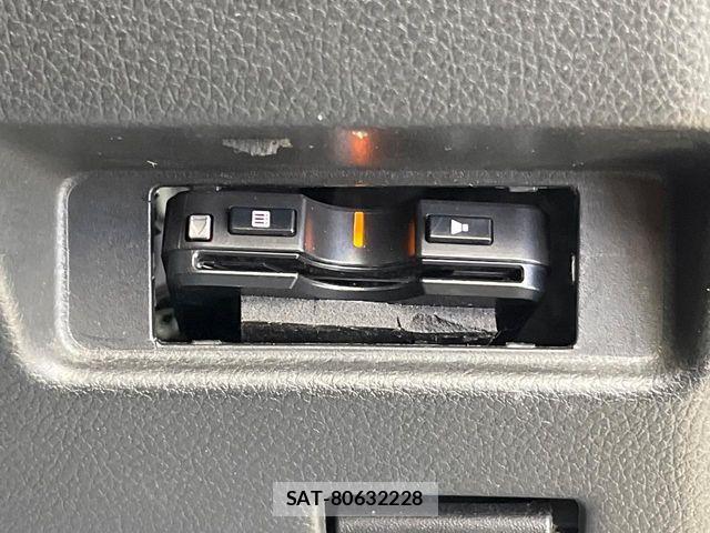 Suzuki SPACIA 2018-08 7502913-4