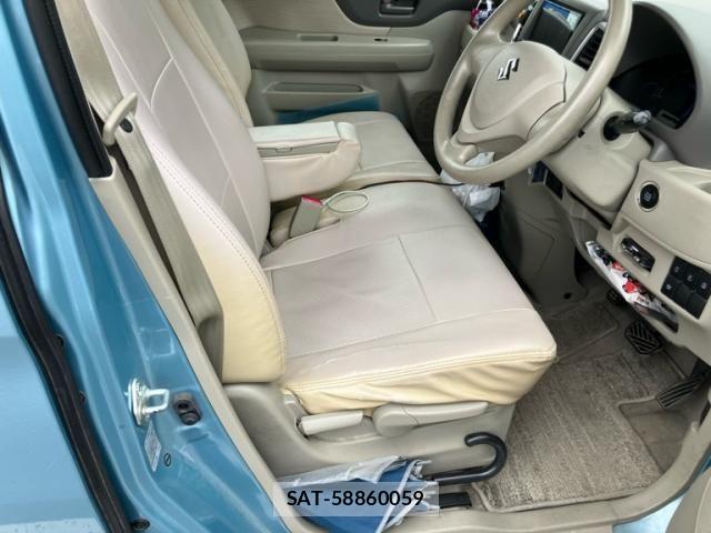 Suzuki SPACIA 2014-01 7562881-9