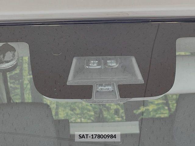 Suzuki SPACIA 2014-01 7562879-2