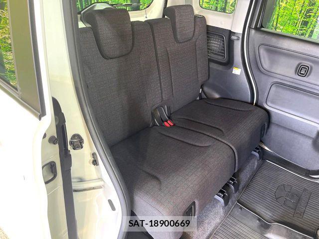 Suzuki SPACIA 2018-09 7562875-8