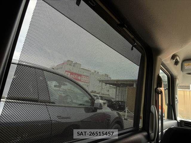 Suzuki SPACIA 2018-07 7620223-28