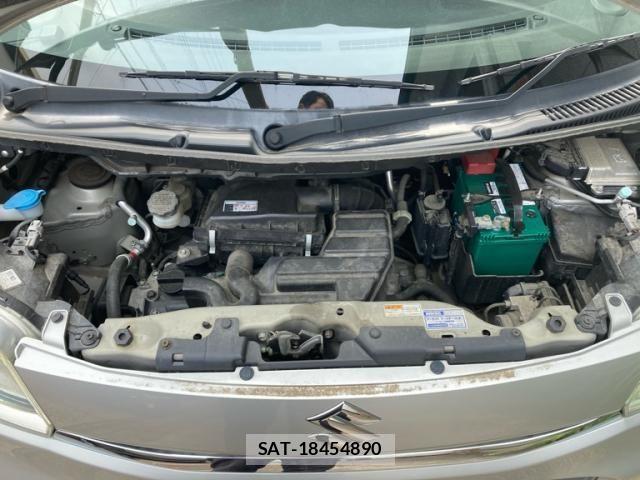 Suzuki SPACIA 2017-02 7620226-11