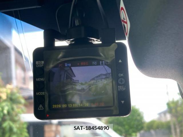 Suzuki SPACIA 2017-02 7620226-25