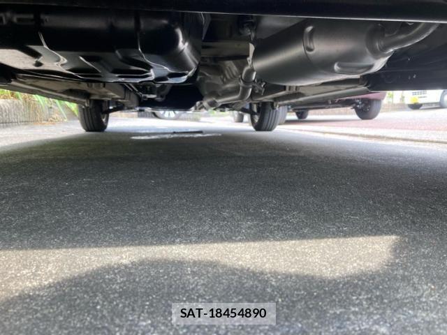 Suzuki SPACIA 2017-02 7620226-8