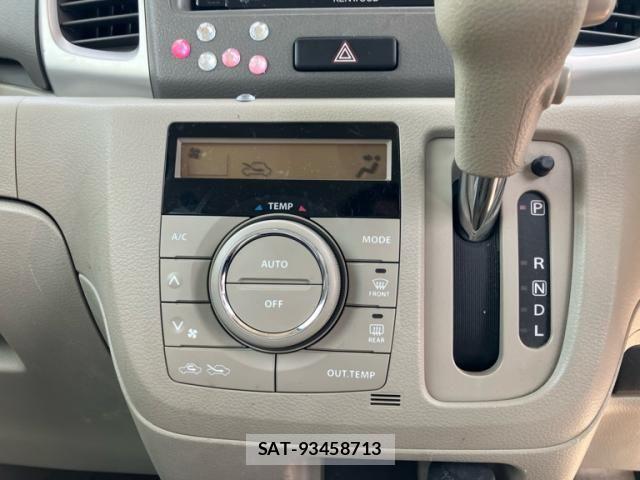 Suzuki SPACIA 2013-07 7789244-18