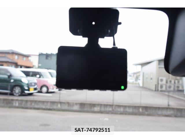 Suzuki SPACIA 2019-11 7879511-17