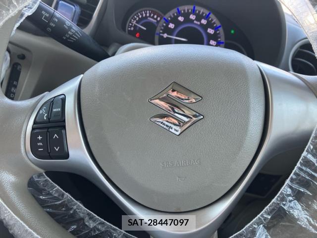 Suzuki SPACIA 2015-06 7963823-17
