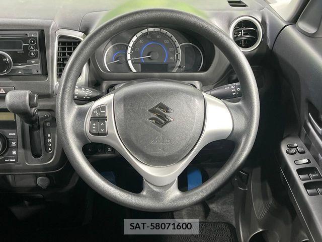 Suzuki SPACIA 2017-06 7981042-10