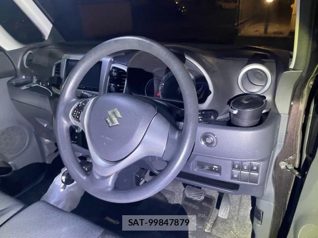 Suzuki SPACIA 2014-10 7981046-7