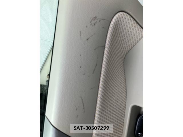 Suzuki SPACIA 2013-08 7981048-16