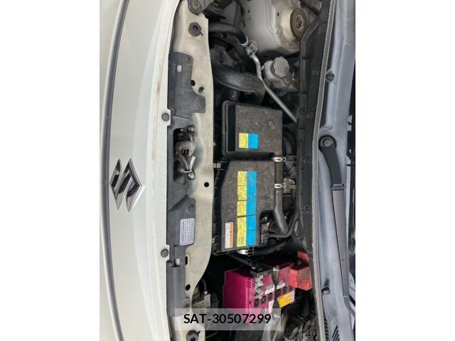Suzuki SPACIA 2013-08 7981048-17