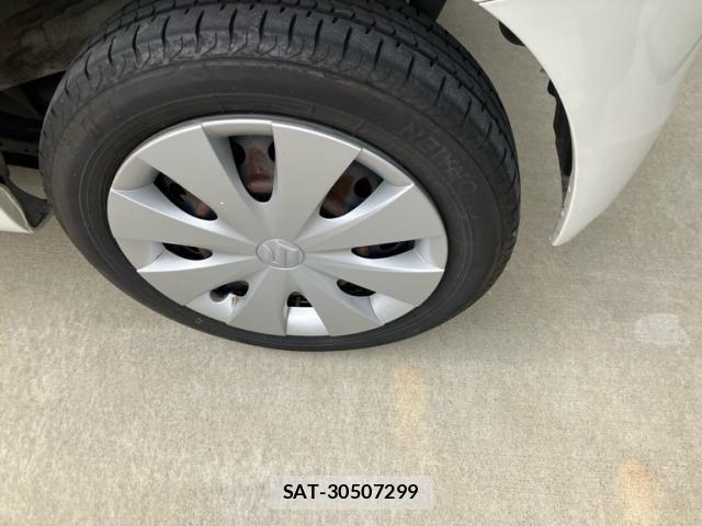 Suzuki SPACIA 2013-08 7981048-6