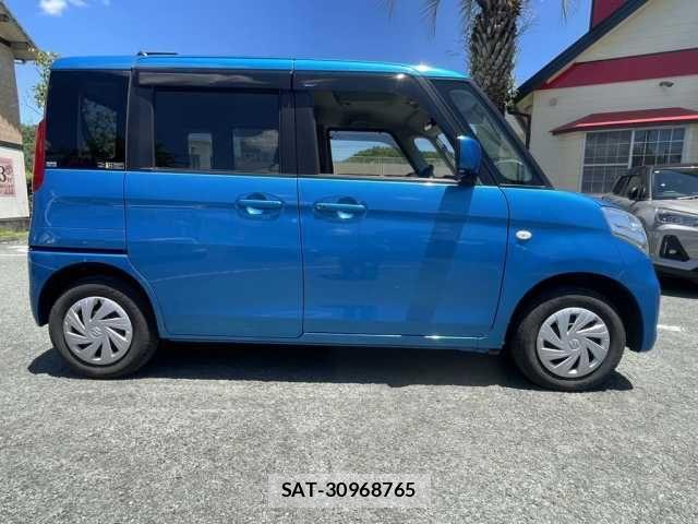Suzuki SPACIA 2017-06 7981041-14