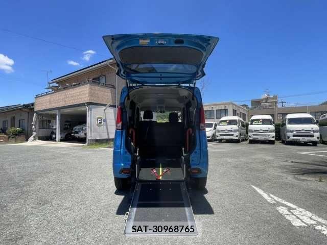Suzuki SPACIA 2017-06 7981041-1