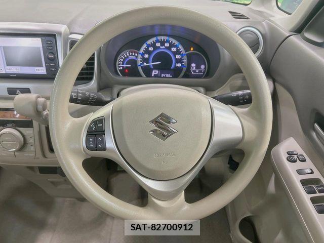 Suzuki SPACIA 2015-09 8038366-10