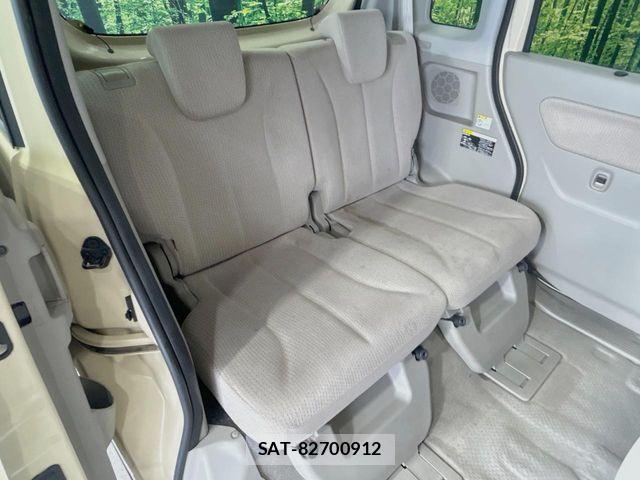 Suzuki SPACIA 2015-09 8038366-8