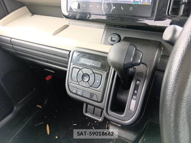 Suzuki SPACIA 2024-06 8038356-9