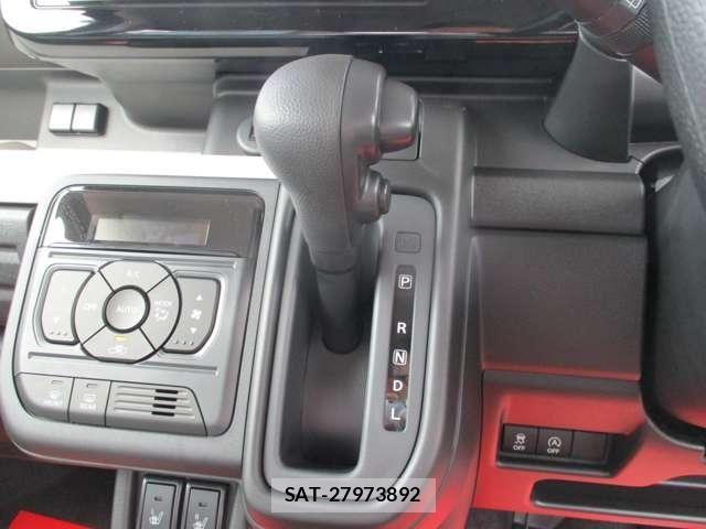 Suzuki SPACIA 2025-08 8038347-28